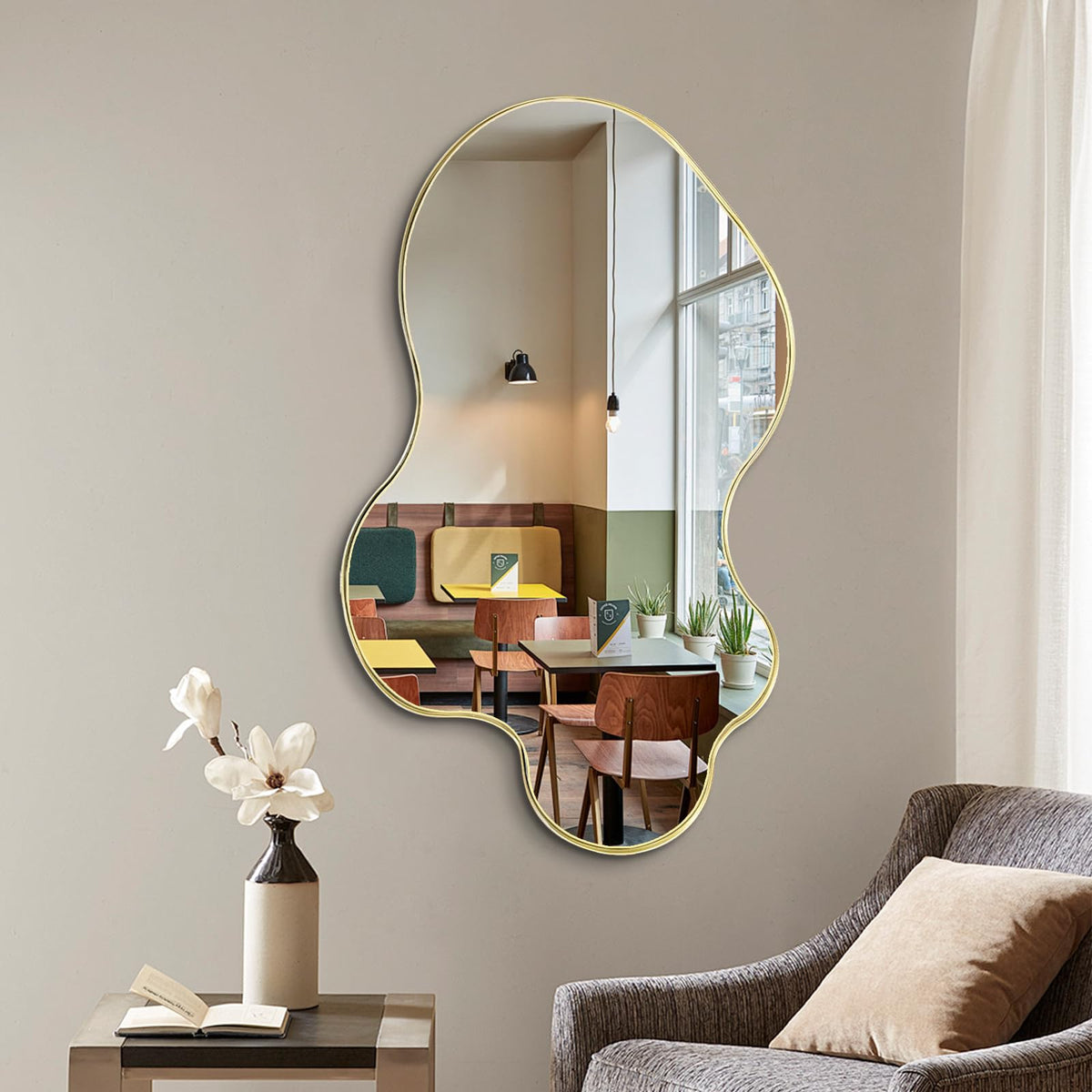 Flower-Shaped Decorative Metal Wall Mirror for Entryway
